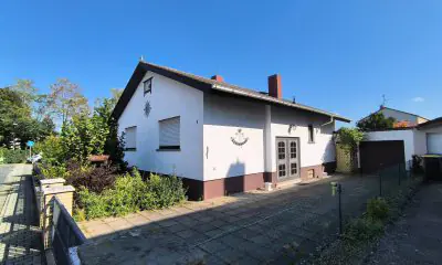 Einfamilienhaus in Bauschheim - Aufstockung möglich