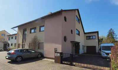 Mehrparteienhaus mit über 320m² Wohn-Nutzfläche plus Keller, plus bebaubarem Hinterliegergrundstück